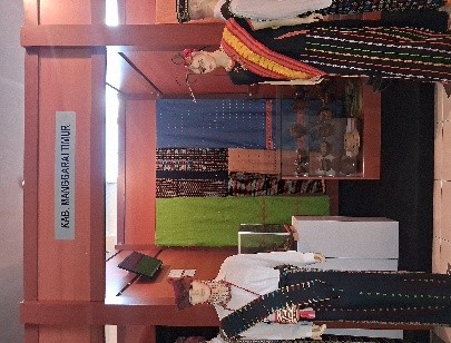 Foto Tenun Manggarai Timur