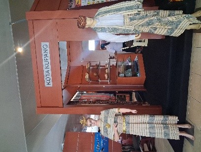 Foto Tenun Ikat Kupang